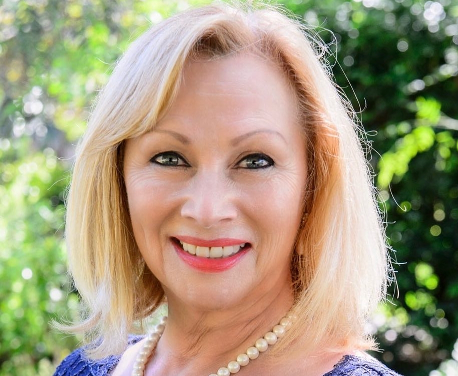 Liz Taylor Marriage Celebrant